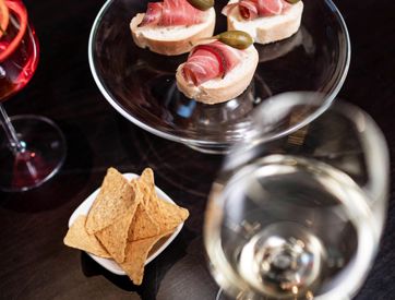 Snacks for the aperitif